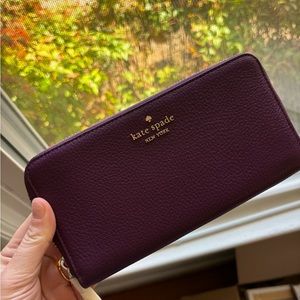 NWOT Kate Spade Purple Wallet👛💜